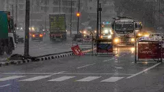 Heavy rains wreak havoc in Kerala, Karnataka; Mumbai too severely affected