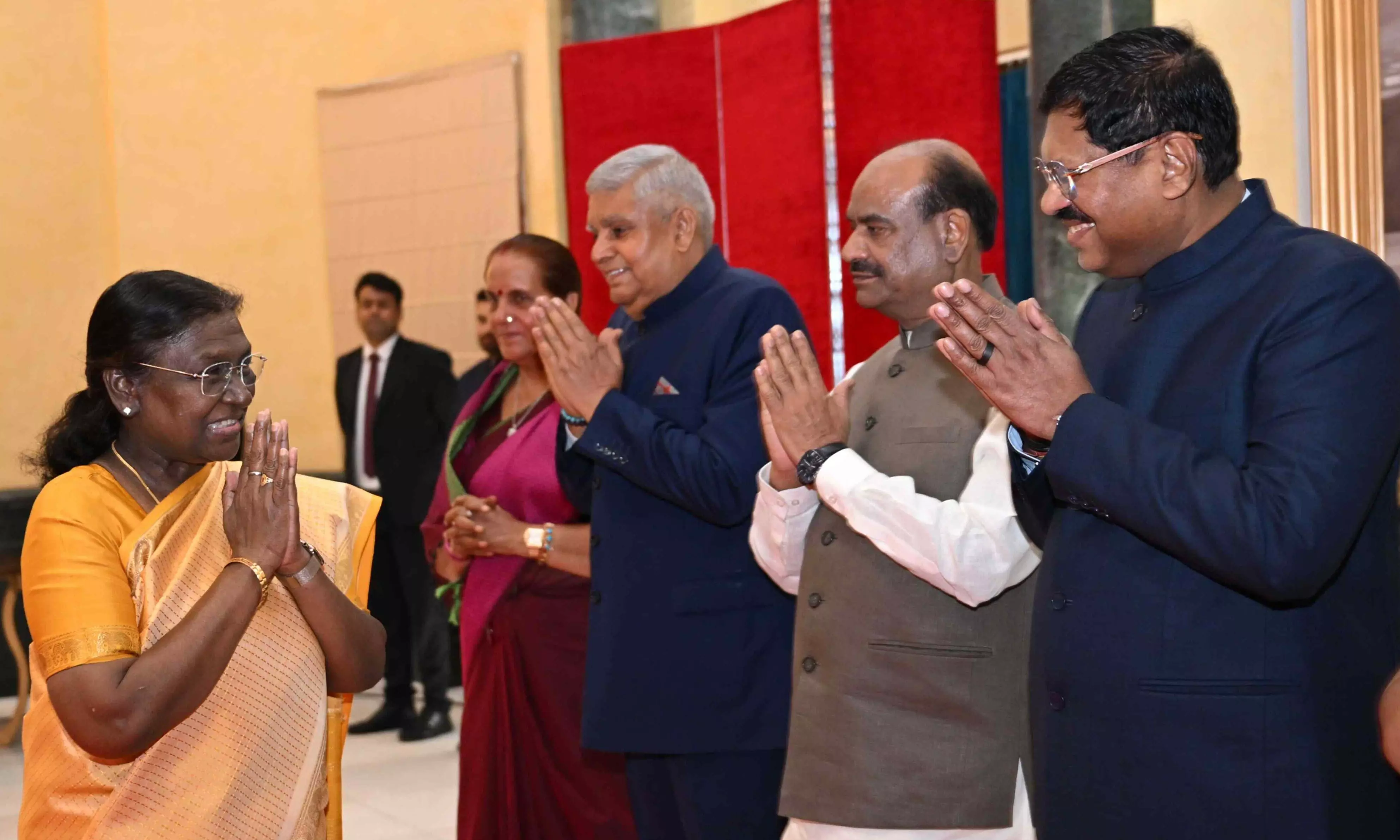 President hosts dinner for CJI BR Gavai