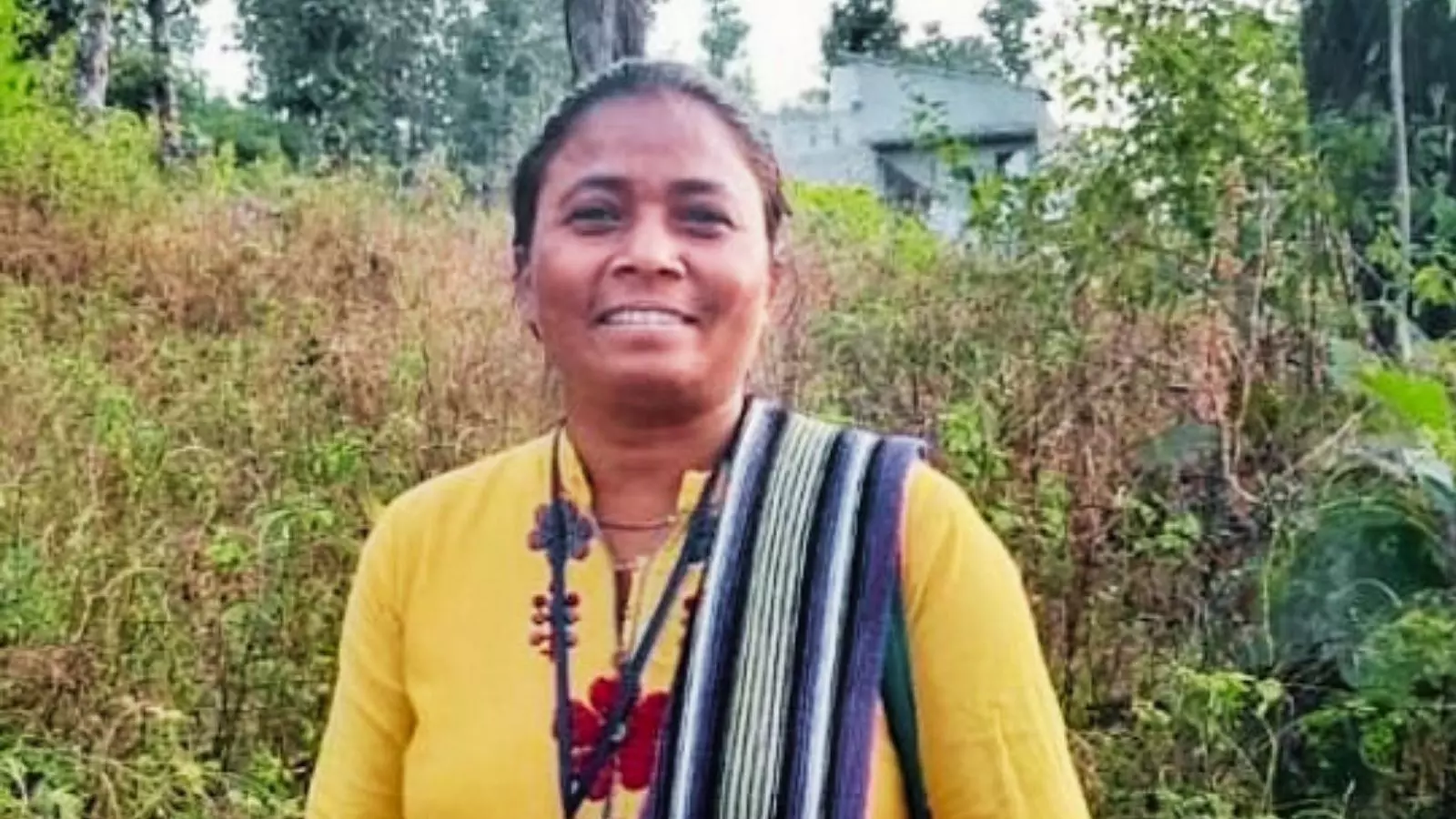 Neetaben helped women from Pangarbari make their village water-sufficient. Neetaben helped women from Pangarbari make their village water-sufficient.