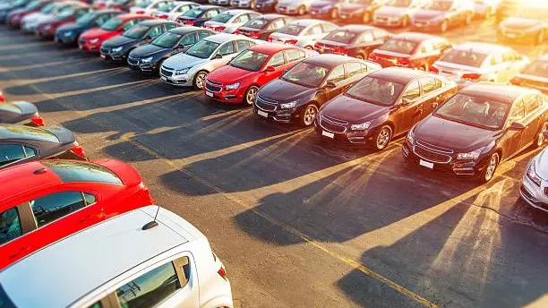Passenger vehicle sales fall 3% in May amid India-Pak conflict