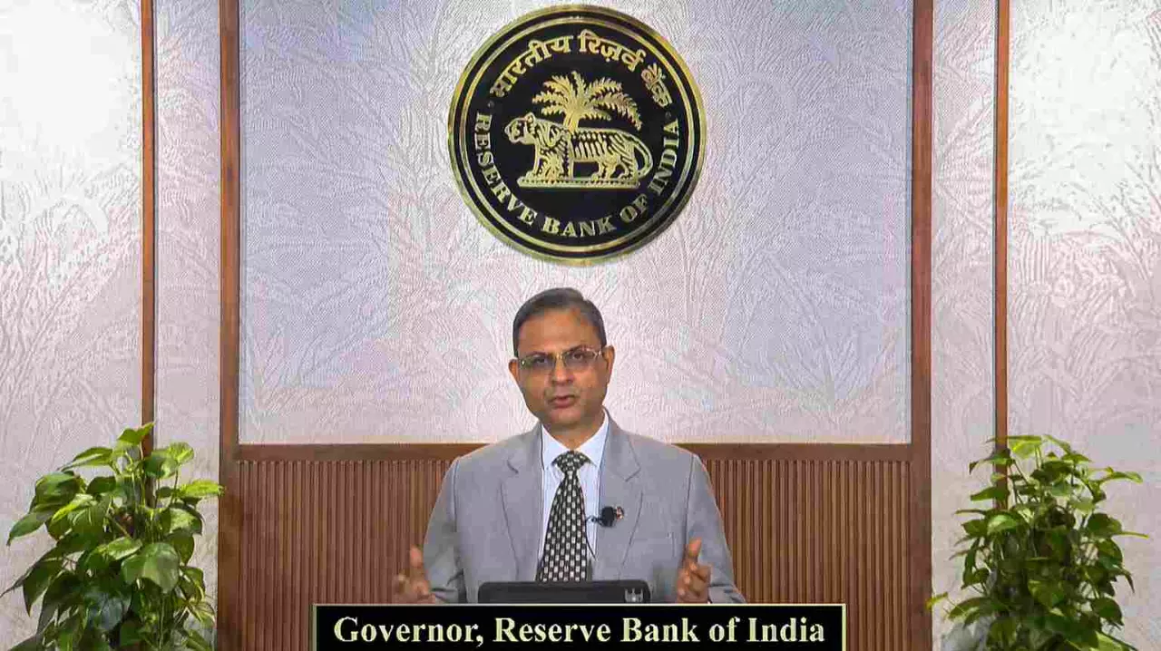 RBI stuns markets with big rate cut, backs SBI’s bold bet
