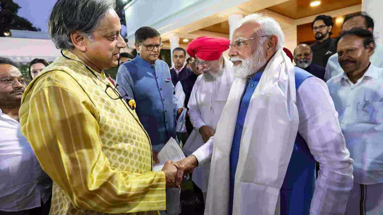 Tharoor praises PM Modi again despite Congress censure