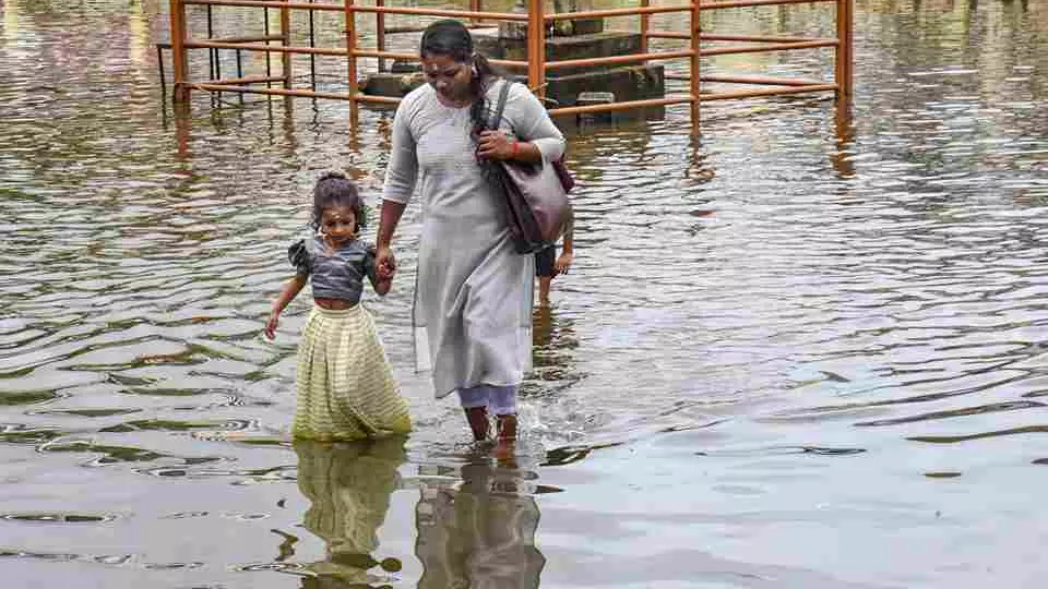 Heavy rains disrupt life in Kerala; north districts worst hit