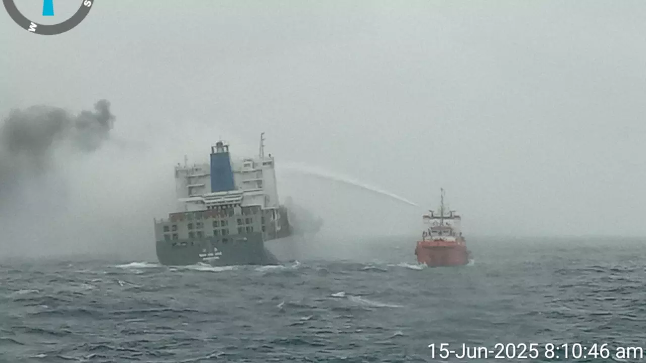 Challenges galore before twin maritime salvage missions off Kerala coast Challenges galore before twin maritime salvage missions off Kerala coast