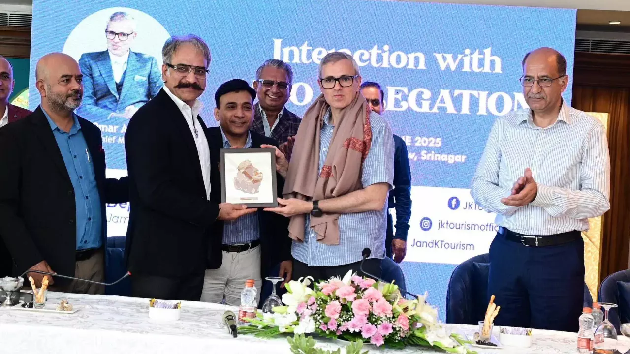J-K CM Omar Abdullah on Tuesday interacted with a delegation of the Indian Association of Tour Operators