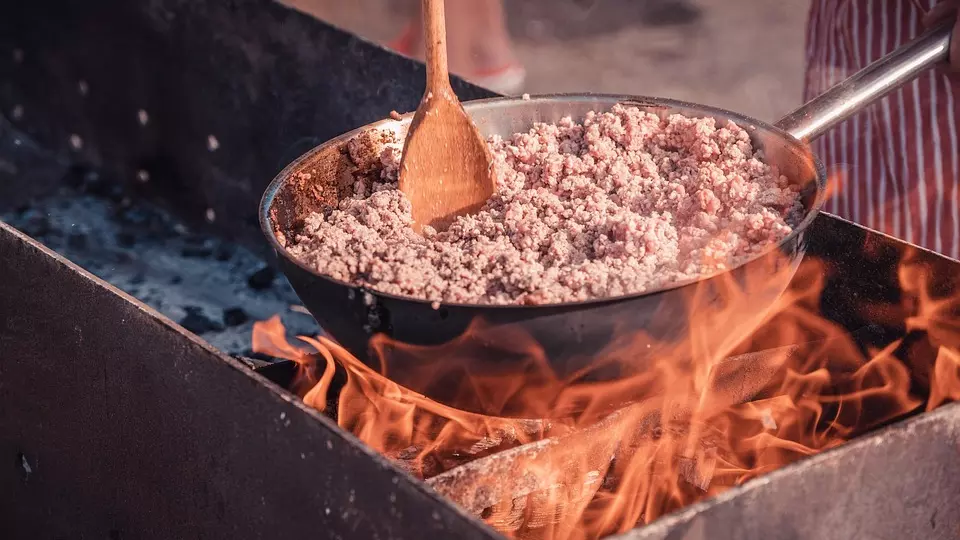 The farm and the flame, how theatrics is spicing up modern dining