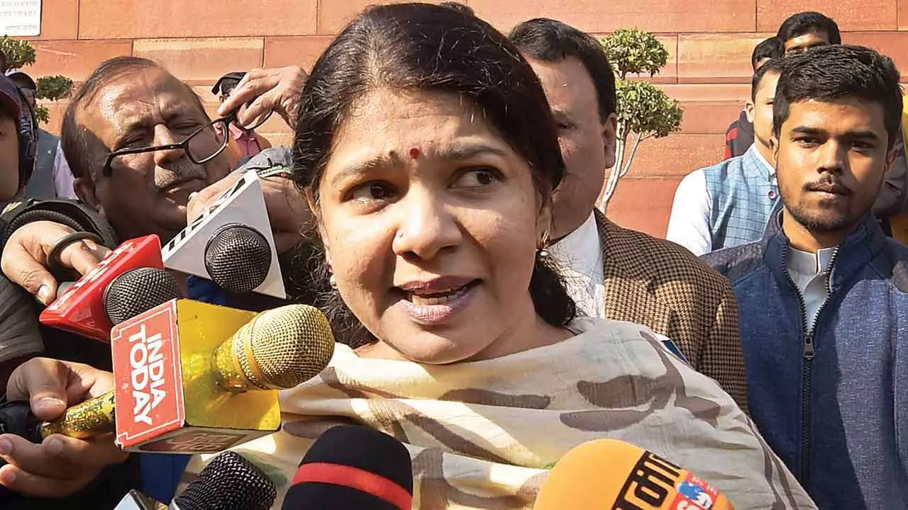 DMK party leader, Kanimozhi, security, protection, JNU, violence, students, Sabarmati hostel, masked goons, JNUSU, Students Union, Aishe Ghosh