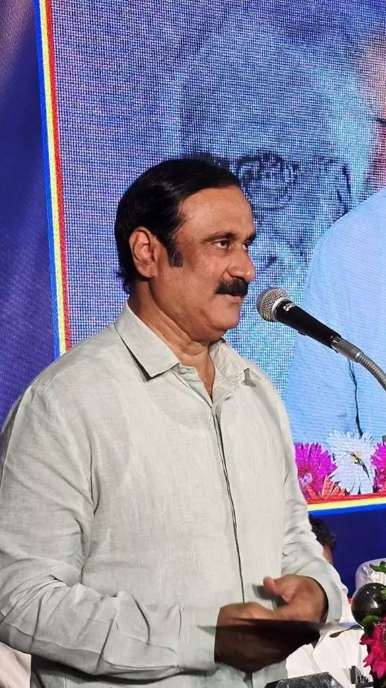 PMK President Dr. Anbumani Ramadoss PMK President Dr. Anbumani Ramadoss