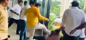 Odisha: BMC additional commissioner thrashed by miscreants in office chamber, 3 held
