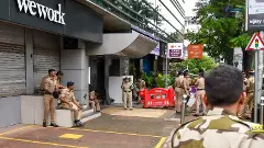 MNS workers, Marathi row