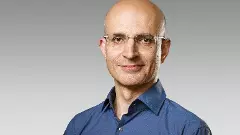 Who is Sabih Khan, Apples new Indian-origin COO?