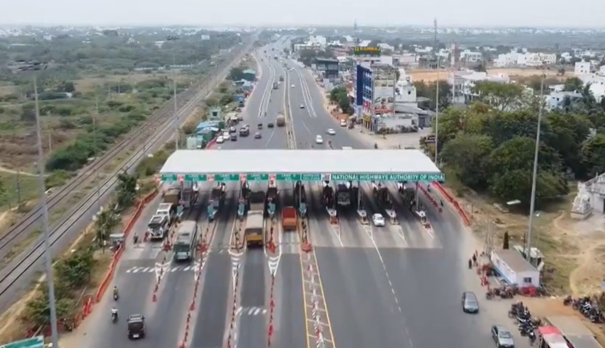 https://thefederal.com/h-upload/2025/07/10/547315-kappalur-toll-plaza.jpg