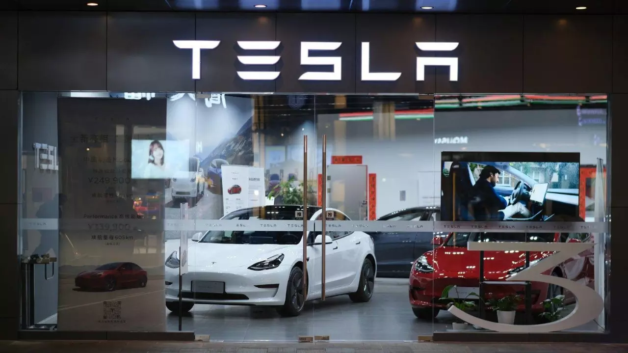 Tesla experience centre in Mumbai
