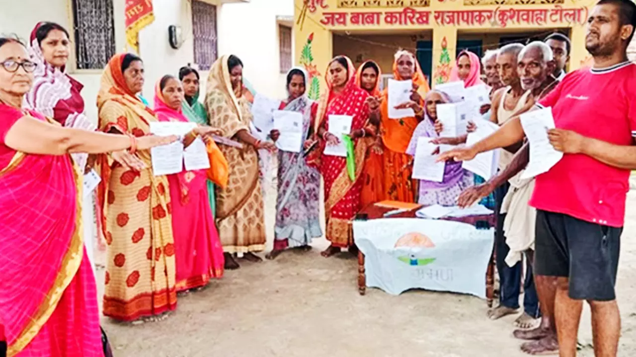 Bihar voter enumeration gets murkier as EC begins listing without documents