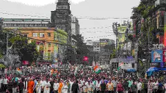 Mamata Banerjee leading TMCs protest March in Kolkata