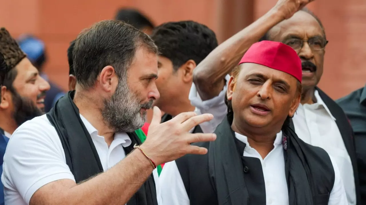 Rahul Gandhi, Akhilesh Yadav