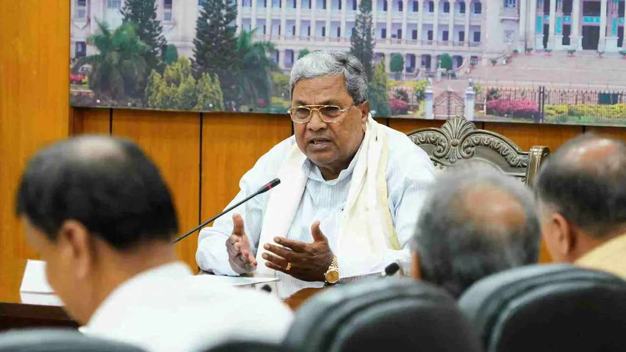 Karnataka Chief Minister Siddaramaiah chairs an official meeting
