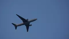 India closes airspace to Pakistani aircraft