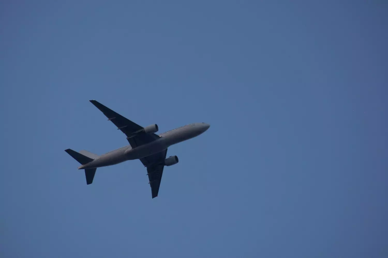 India closes airspace to Pakistani aircraft India closes airspace to Pakistani aircraft