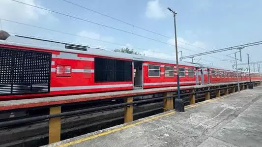 Indian Railways: @WesternRly/X