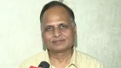Day after Satyender Jain gets clean chit, AAP faces another graft charge