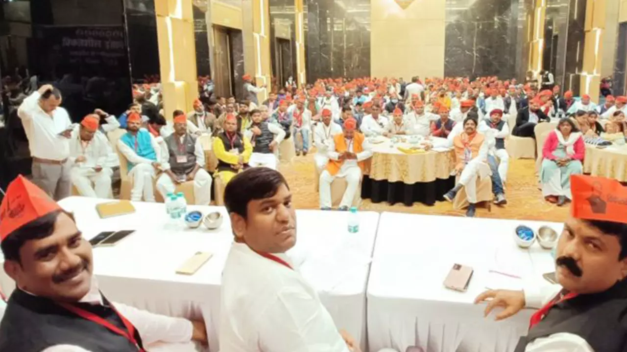 Bihars poll VIP: Will Mukesh Sahani switch sides again to join NDA?