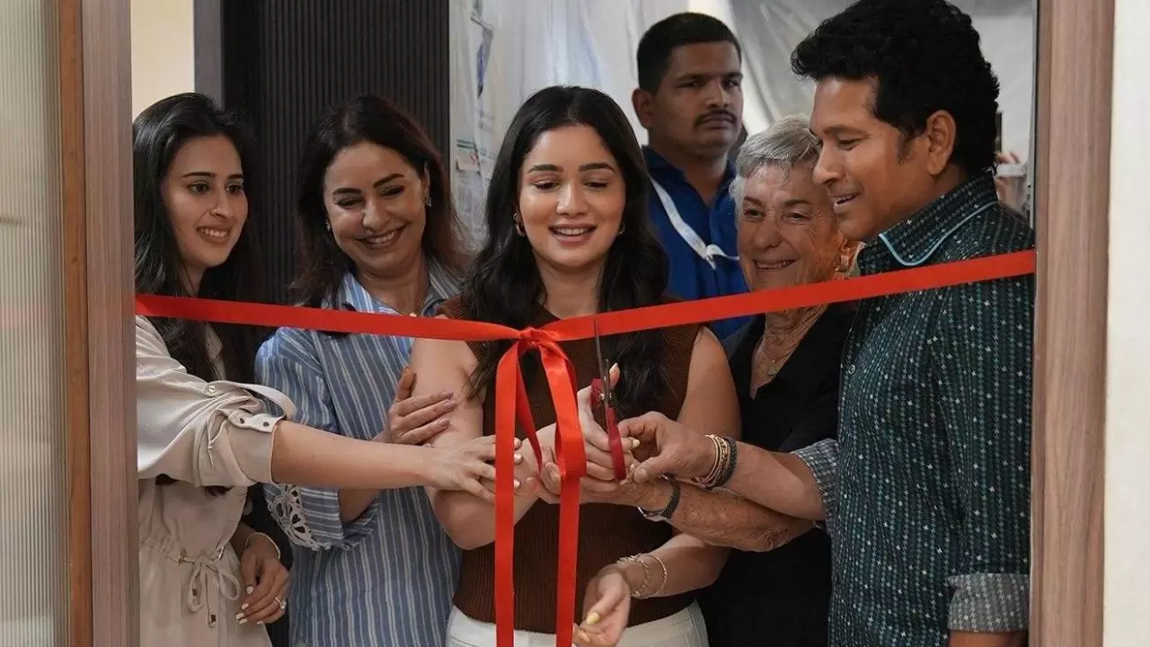 Sachin Tendulkar and Sara Tendulkar