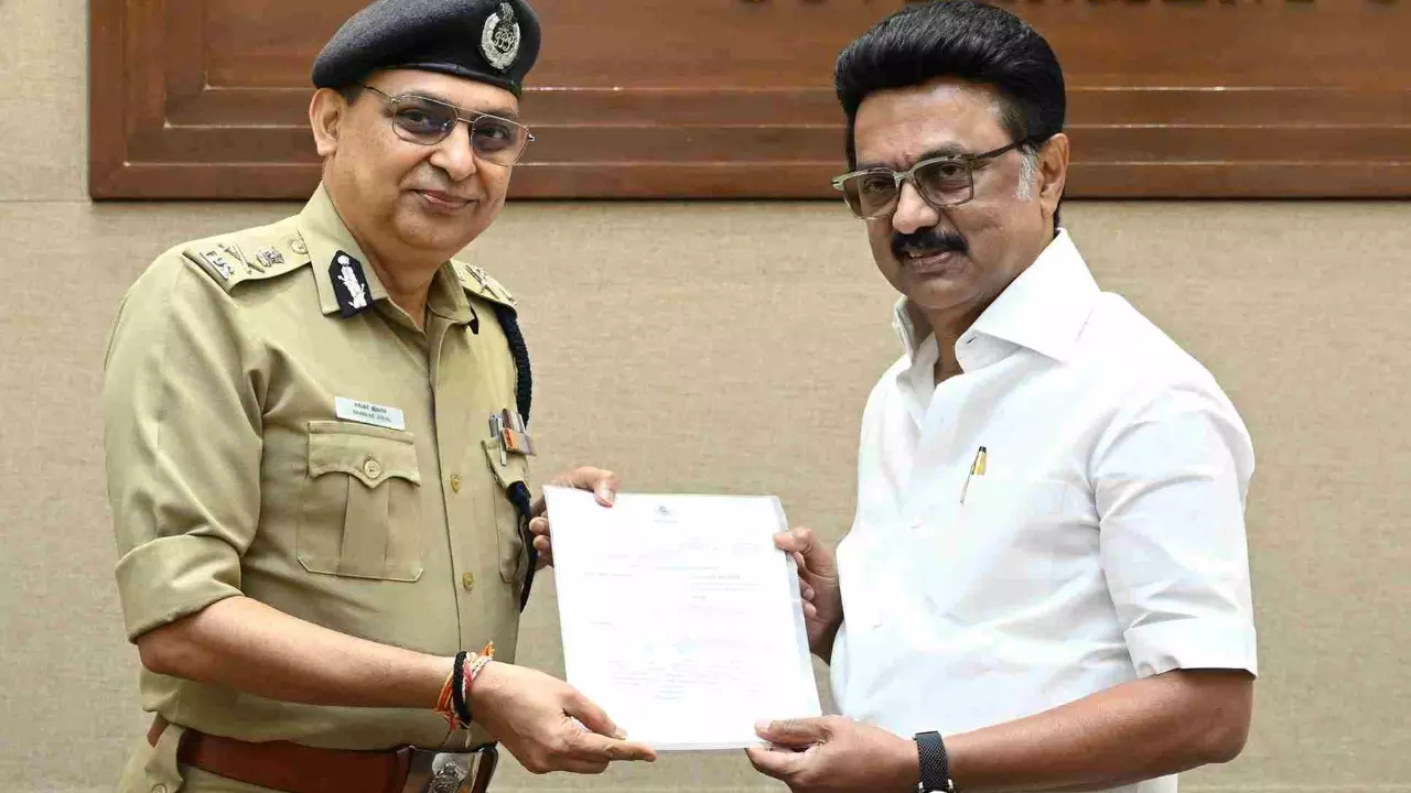 TN govt skips full-time DGP appointment, names acting chief in defiance of SC ruling