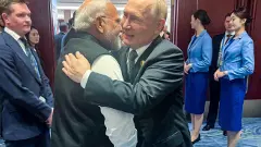 Putin slams US  pressure over Russian oil trade