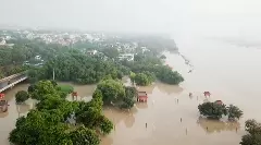 A view of the area around the Kashmere Gate bus terminal in New Delhi after the Yamuna River water level continues to rise. (Photo: PTI)