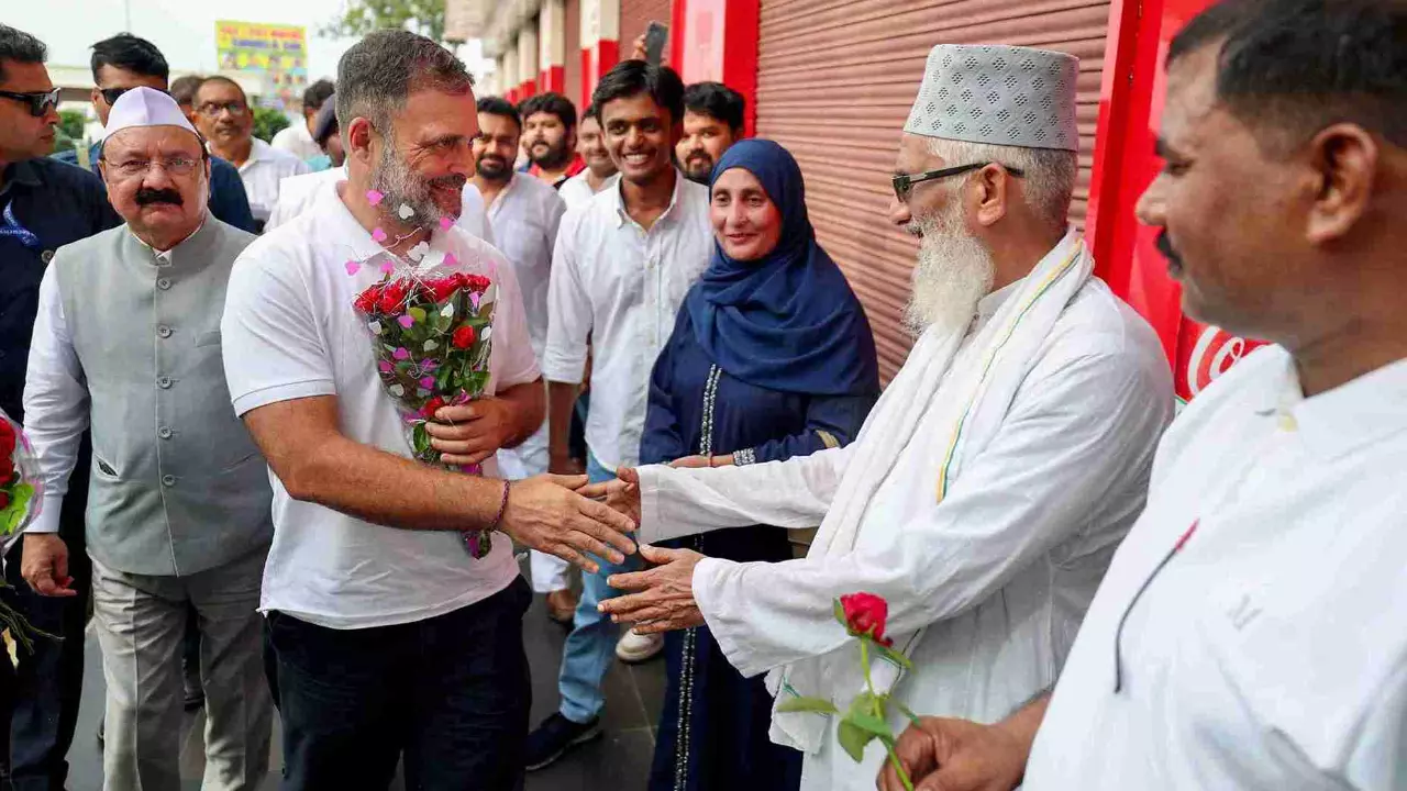 Rahul claims ‘vote chor, gaddi chhod’ slogan is being proved across country