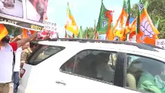 Modis mother insult abuse