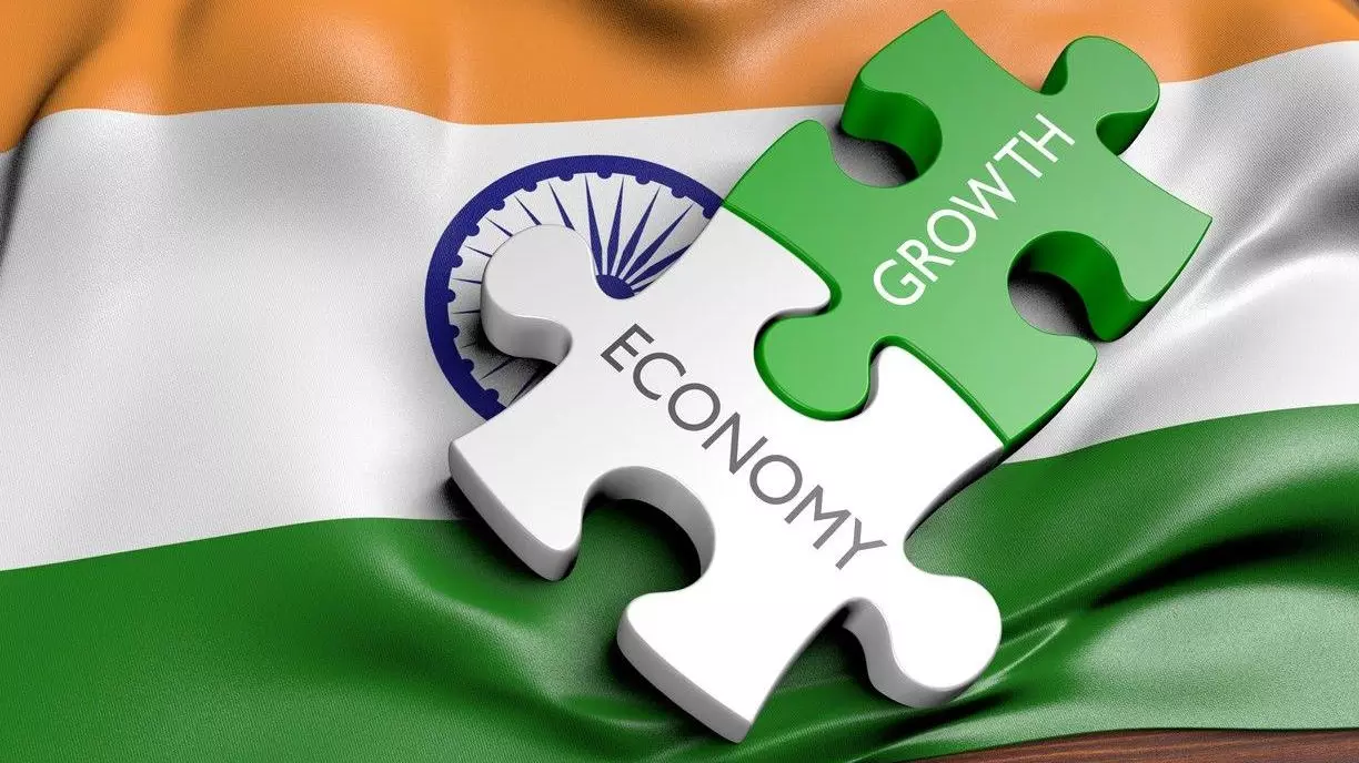 Despite the weakened informal sector contributing to half or more of the GDP, data indicates that its growth continues to surpass the indicators of the formal sector during FY23-FY25 and in the first quarter of FY26 [Representative Image: iStock]