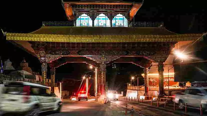 Ladakh curfew hits tourism hard, empties hotels and taxis off roads
