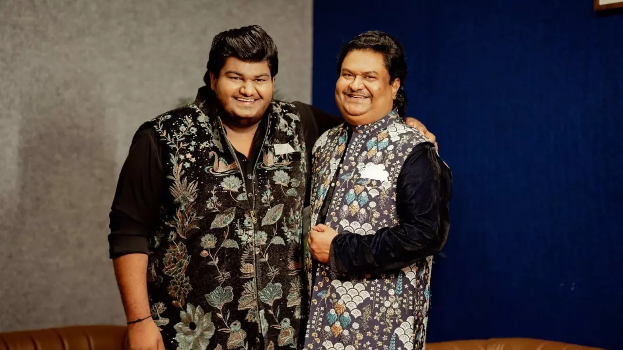 Gujarat Muslim garba singers