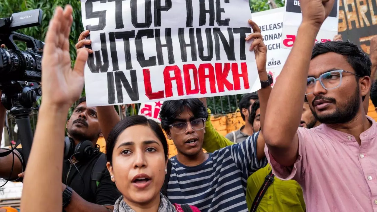 Ladakh protest in Delhi Jantar Mantar