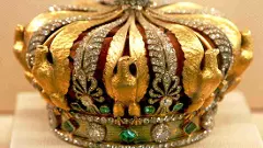 emerald-studded crown of empress Eugenie louvre stolen crown jewels