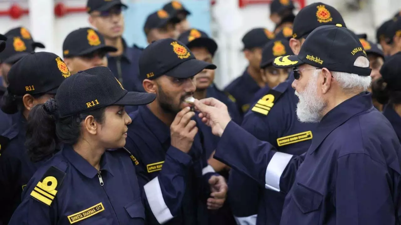 Modi on Diwali Modi on Diwali