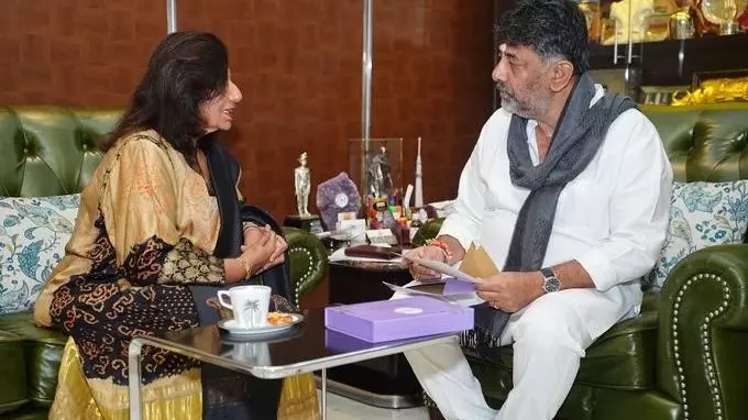 Kiran Mazumdar-Shaw met Karnataka Deputy Chief Minister DK Shivakumar Kiran Mazumdar-Shaw met Karnataka Deputy Chief Minister DK Shivakumar