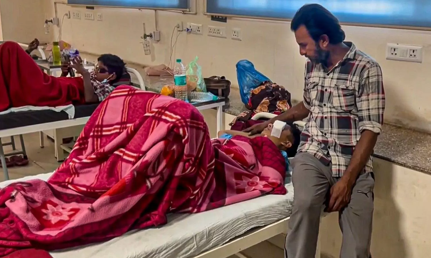 Bhopal calcium carbide injury Bhopal calcium carbide injury