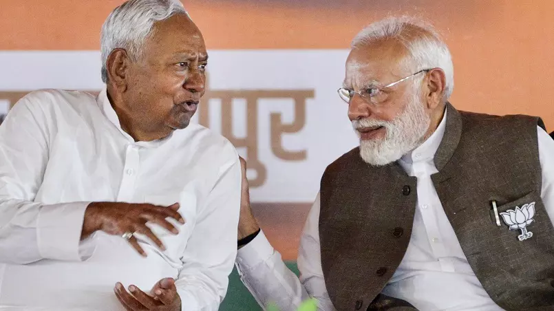 Nitish Kumar, Narendra Modi