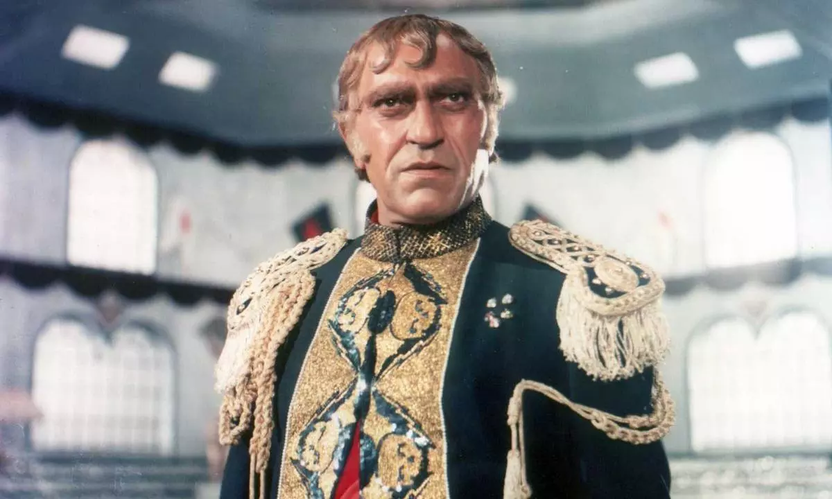 Puri in Mr India Puri in Mr India