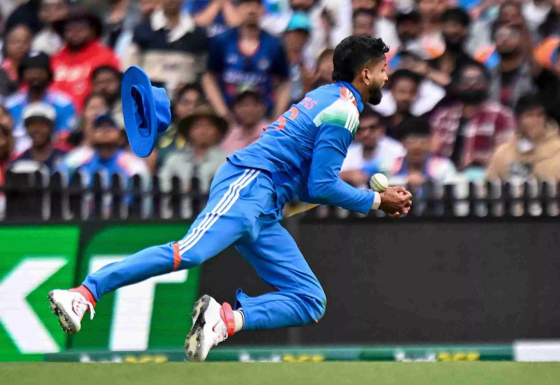 Shreyas Iyer in hospital ICU Shreyas Iyer in hospital ICU