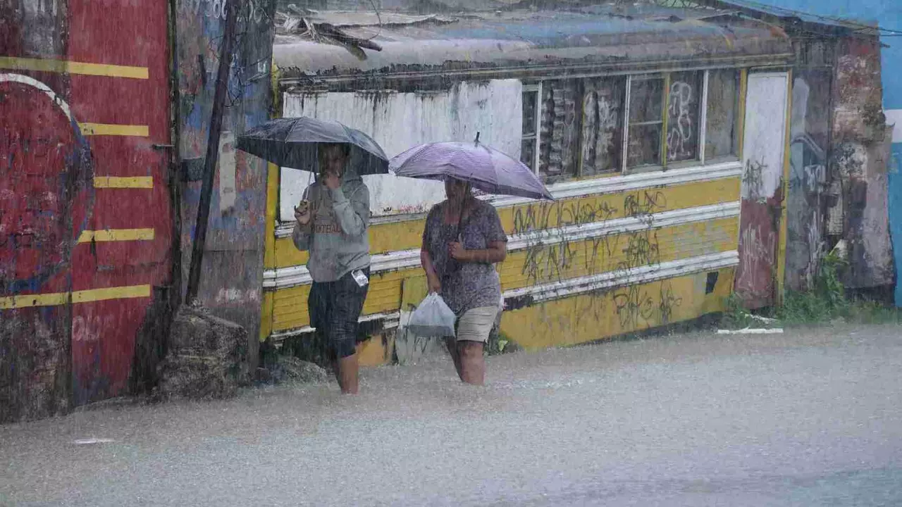 Hurricane Melissa barrels towards Cuba after flattening Jamaica