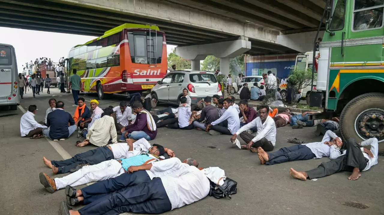 Nagpur farmers protest