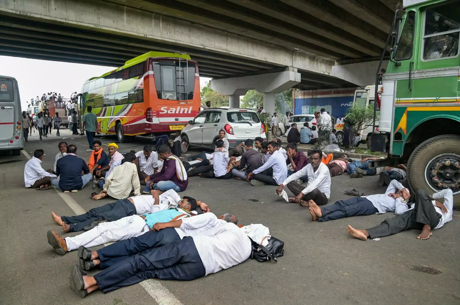 Nagpur farmers protest Nagpur farmers protest