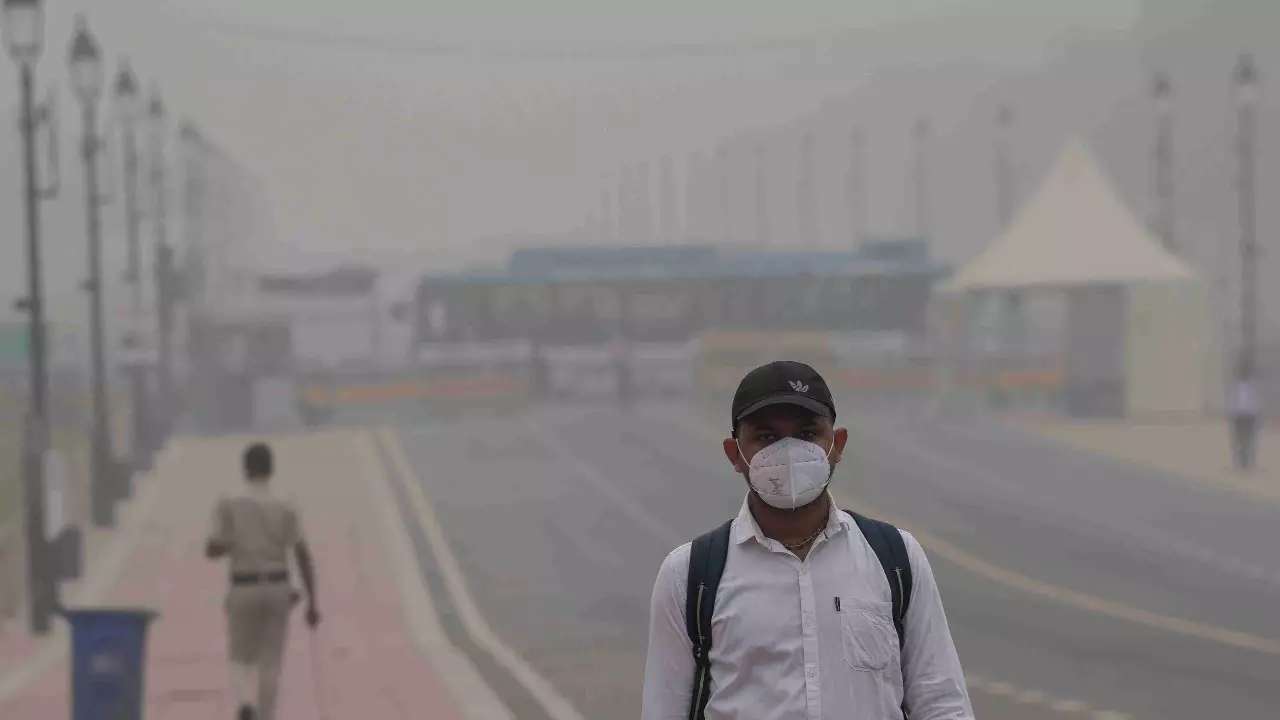 Could seeding artificial rain delhi pollution smog