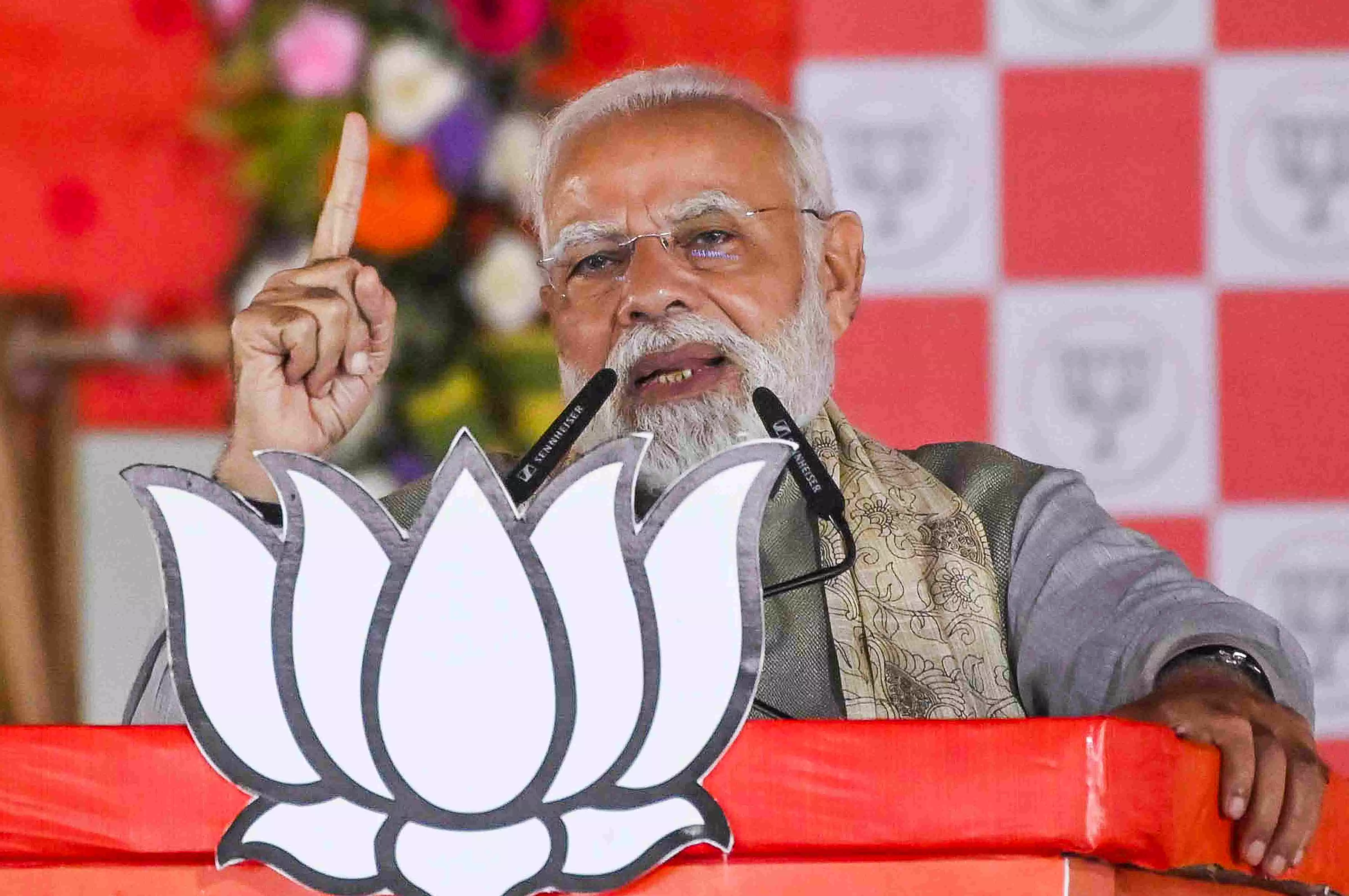Modi slams RJD, Congress for ‘insulting Chhathi Maiya’, hints rift in Opposition Modi slams RJD, Congress for ‘insulting Chhathi Maiya’, hints rift in Opposition