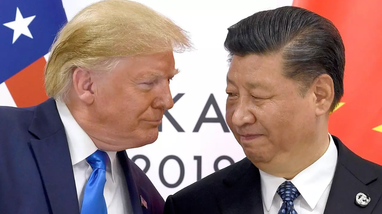 US President Donald Trump meets with Chinese President Xi Jinping