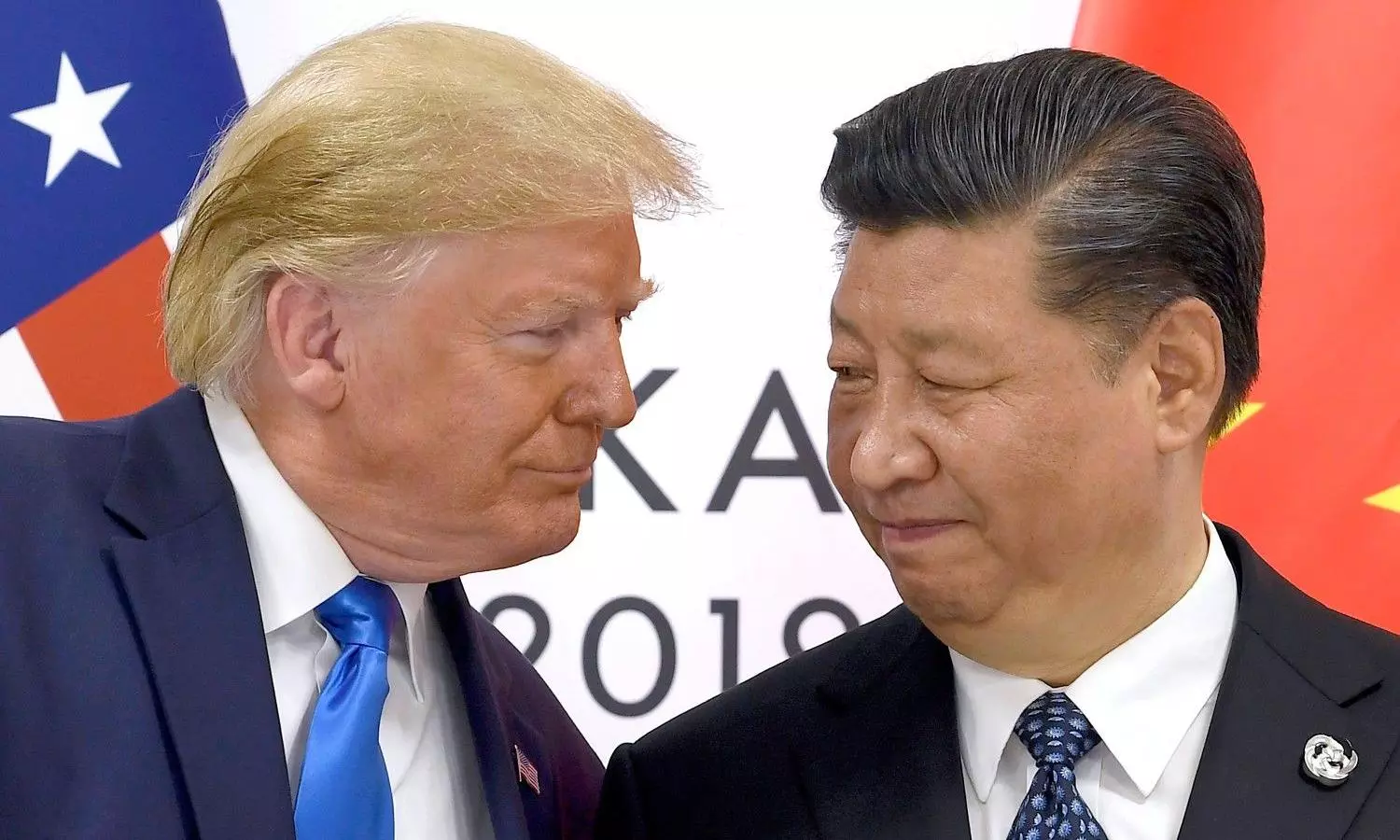 US President Donald Trump meets with Chinese President Xi Jinping US President Donald Trump meets with Chinese President Xi Jinping